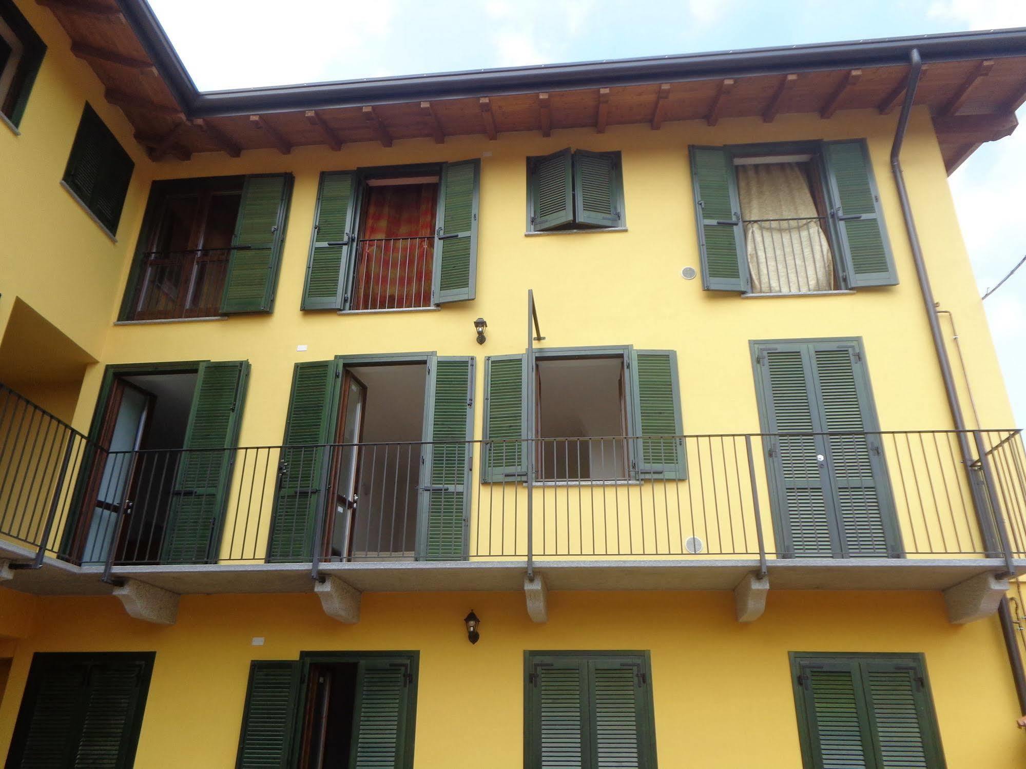 La Corte B&B Fagnano Olona Exteriör bild